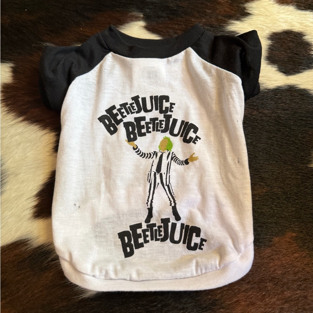 Beetlejuice Graphic Raglan Dog Tee - White & Black